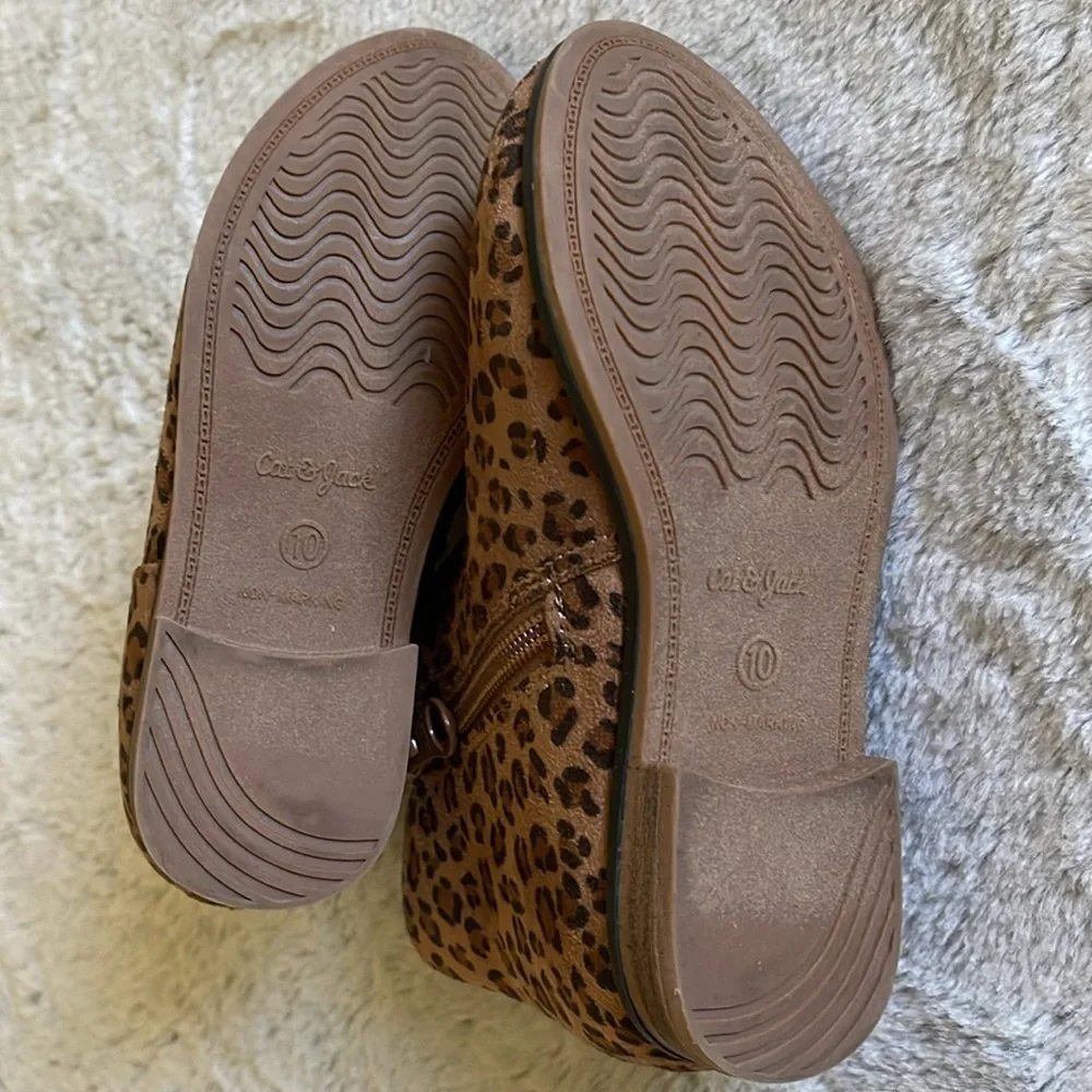 Cat & Jack Leopard ankle boots Size 10 in Excellent Condition - Picture 3 of 5
